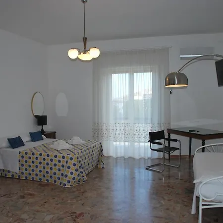 La Casa Reggina Guest house