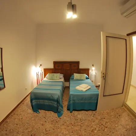 La Casa Reggina Guest house